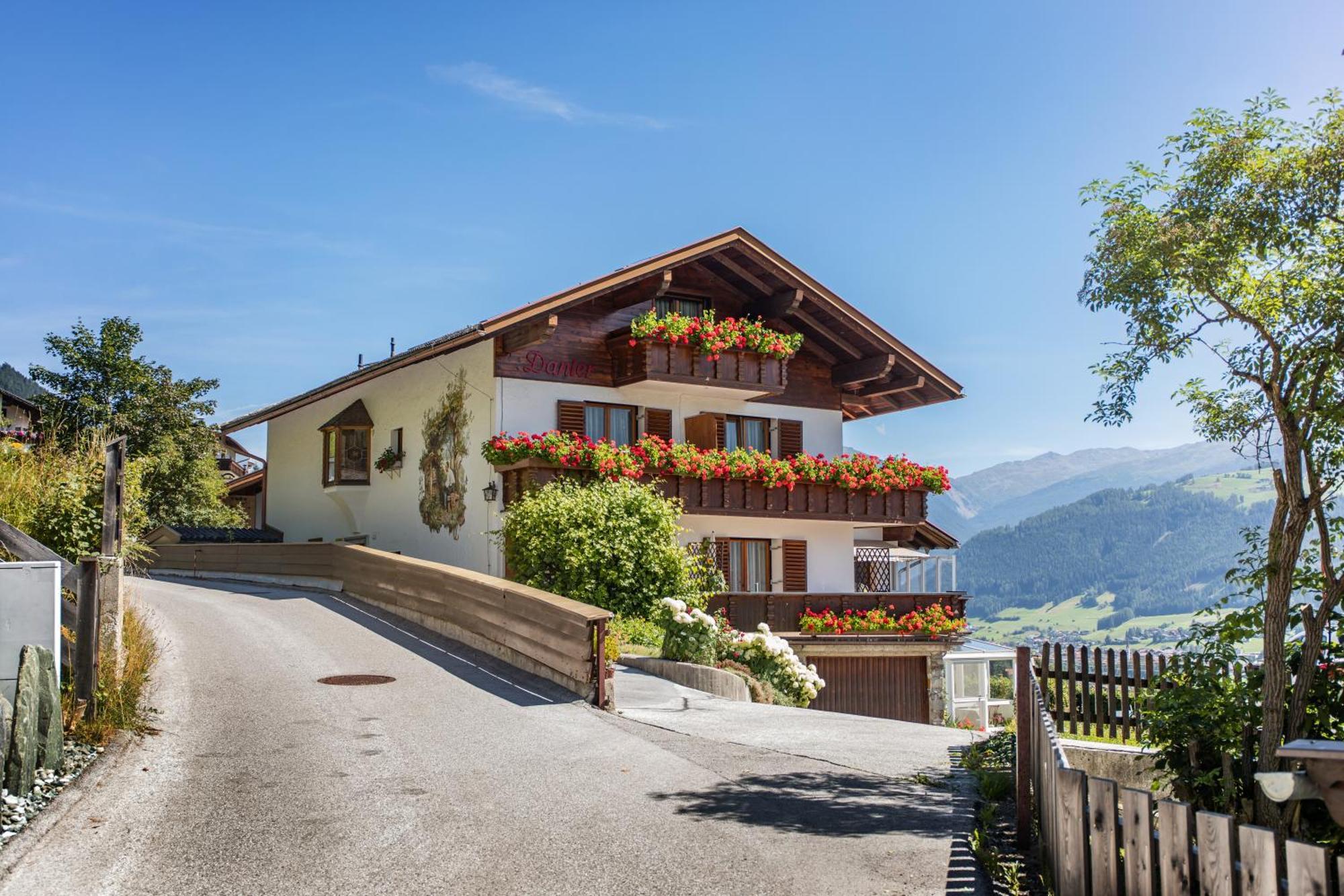 Pension Danler Telfes im Stubai Exterior foto